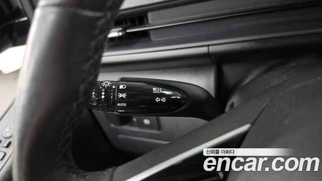 Hyundai Staria 2023 — photo 28