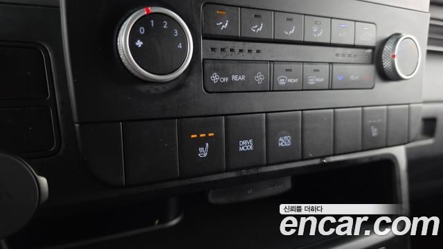 Hyundai Staria 2023 — photo 29