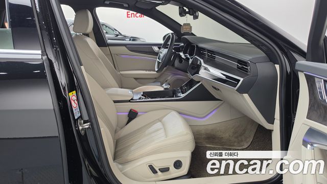 Audi A6 2021 — photo 11