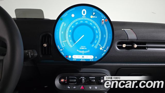 Mini Cooper 2026 — photo 8