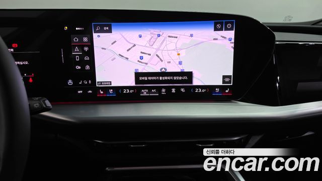 Audi Q5 2025 — photo 10