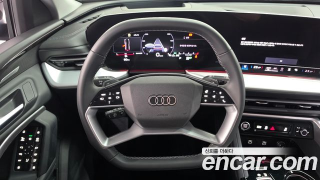Audi Q5 2025 — photo 9