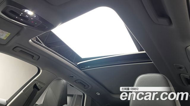 Audi Q5 2025 — photo 28