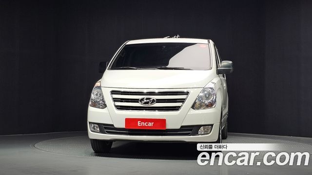 Hyundai Starex 2017 — photo 3