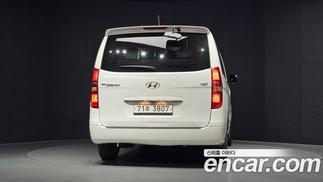 Hyundai Starex 2017 — photo 4