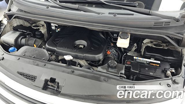 Hyundai Starex 2017 — photo 6