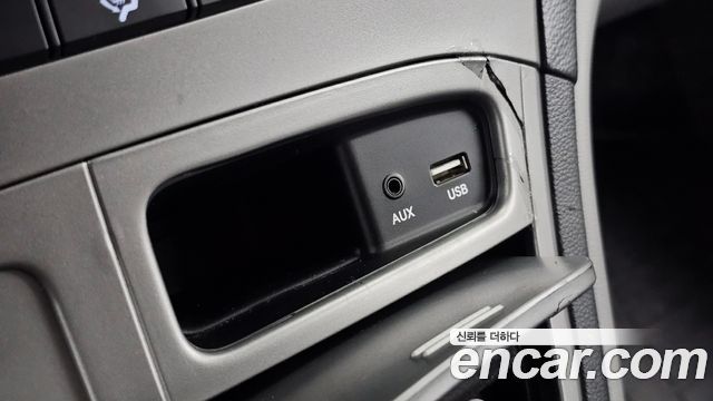 Hyundai Starex 2017 — photo 27