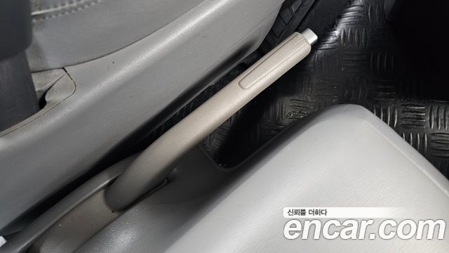 Hyundai Starex 2017 — photo 31