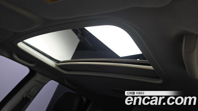 Jeep Compass 2016 — photo 18