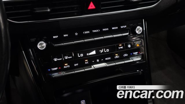 Kia K7 2020 — photo 18