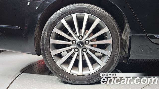 Kia K7 2013 — photo 5