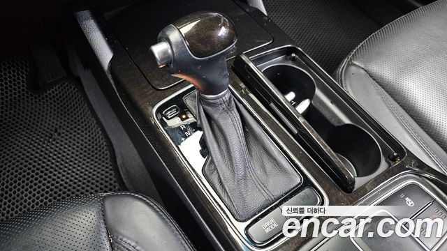 Kia K7 2013 — photo 9