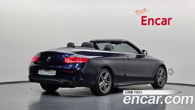 Mercedes-Benz C-Class 2019 — photo 2