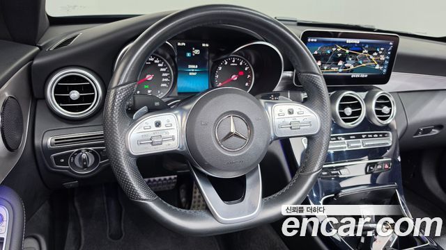 Mercedes-Benz C-Class 2019 — photo 19