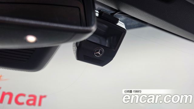 Mercedes-Benz C-Class 2019 — photo 23