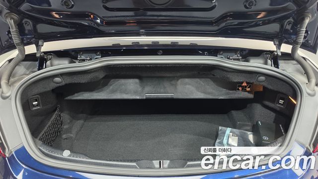 Mercedes-Benz C-Class 2019 — photo 24