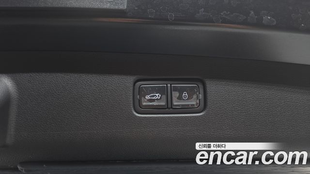 Genesis GV70 2025 — photo 24