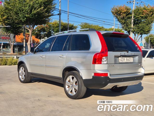 Volvo XC90 2011 — photo 6