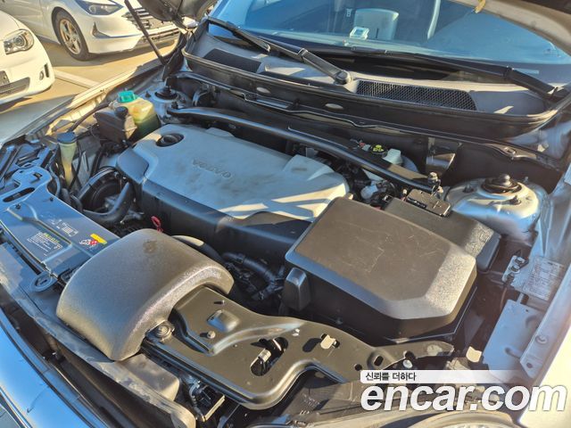 Volvo XC90 2011 — photo 20