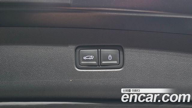 Genesis GV70 2025 — photo 22