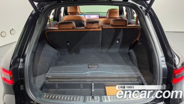 Genesis GV70 2025 — photo 23