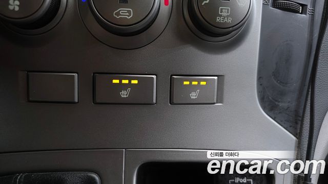 Hyundai Starex 2014 — photo 17