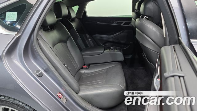 Hyundai Genesis 2016 — photo 12
