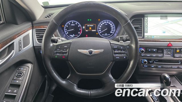 Hyundai Genesis 2016 — photo 13