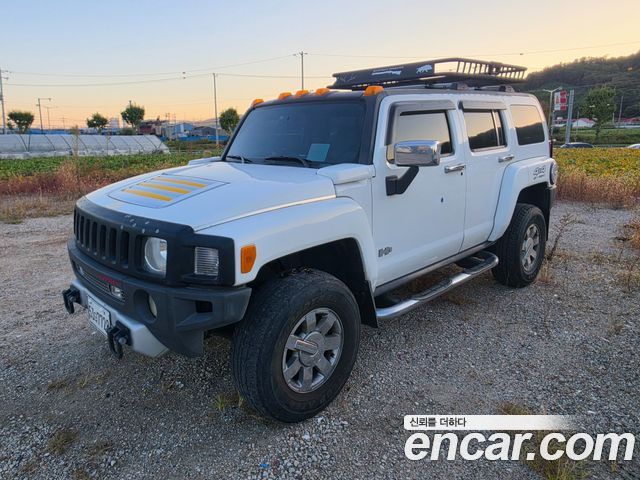Hummer H3 2009 — photo 2