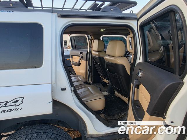 Hummer H3 2009 — photo 12