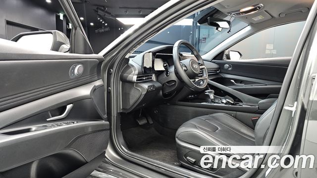 Hyundai AVANTE 2024 — photo 10
