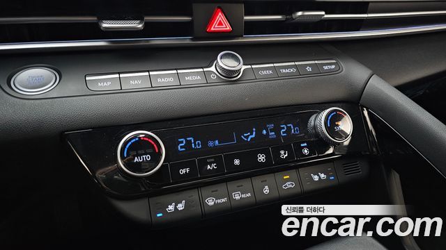 Hyundai AVANTE 2024 — photo 17