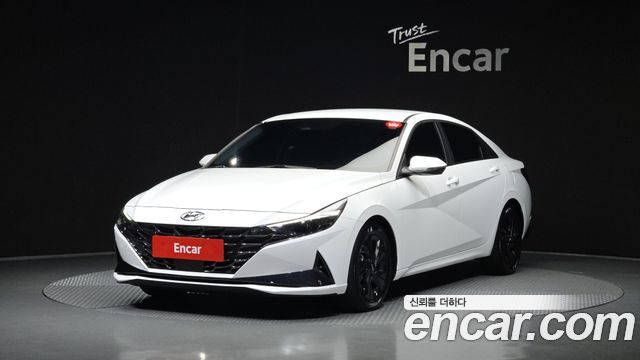 Hyundai AVANTE 2023 — photo 1