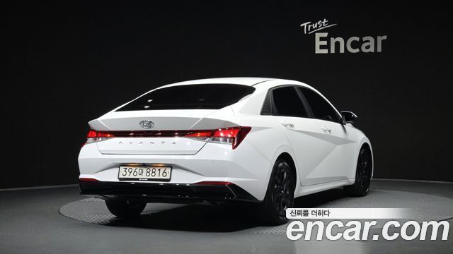 Hyundai AVANTE 2023 — photo 2