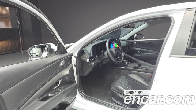 Hyundai AVANTE 2023 — photo 10