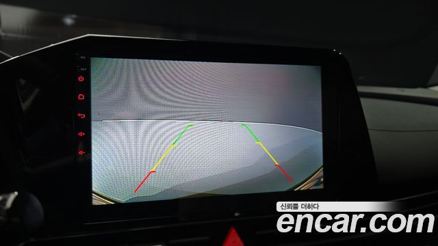 Hyundai AVANTE 2023 — photo 14