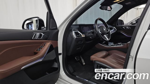 BMW X5 2025 — photo 13