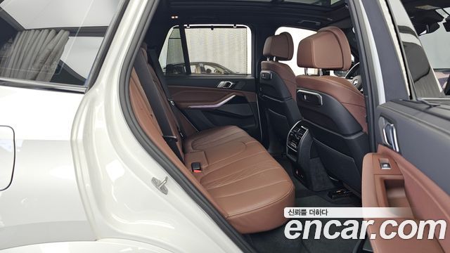 BMW X5 2025 — photo 18