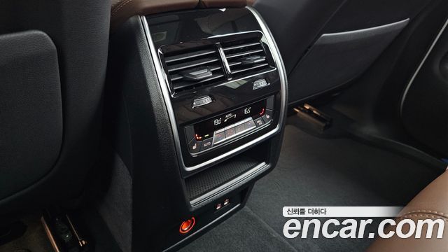 BMW X5 2025 — photo 25