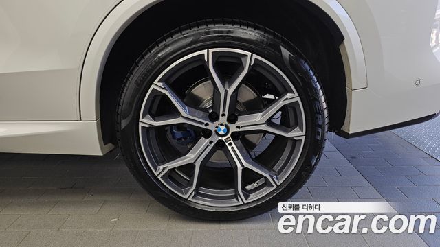 BMW X5 2025 — photo 7