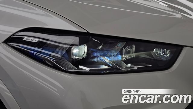 BMW X5 2025 — photo 8