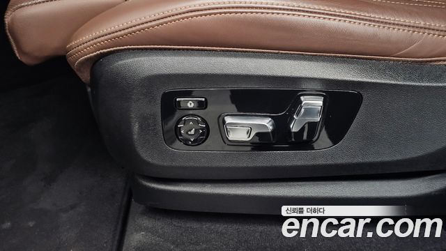 BMW X5 2025 — photo 16