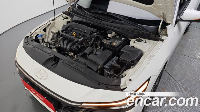Hyundai AVANTE 2024 — photo 6
