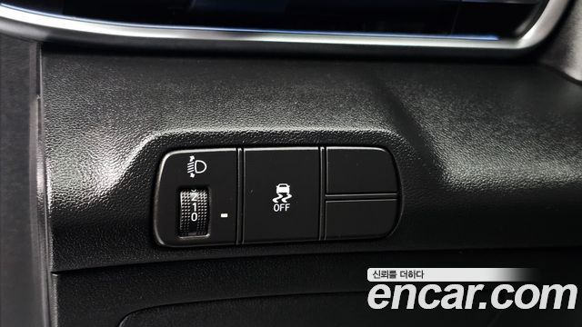 Hyundai AVANTE 2024 — photo 26