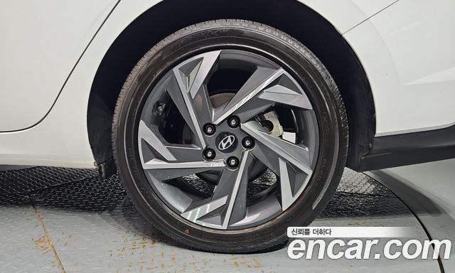 Hyundai AVANTE 2024 — photo 7