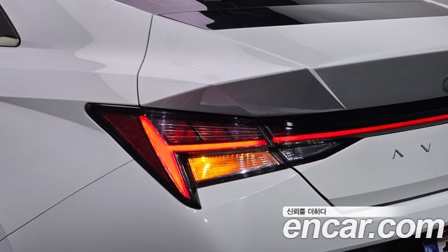 Hyundai AVANTE 2024 — photo 9