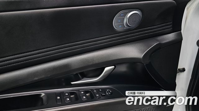 Hyundai AVANTE 2024 — photo 14
