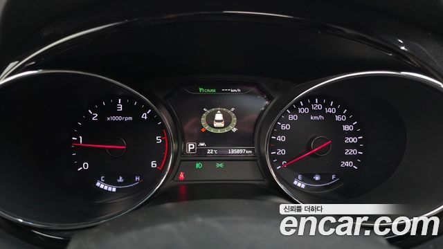 Kia Canival 2017 — photo 8