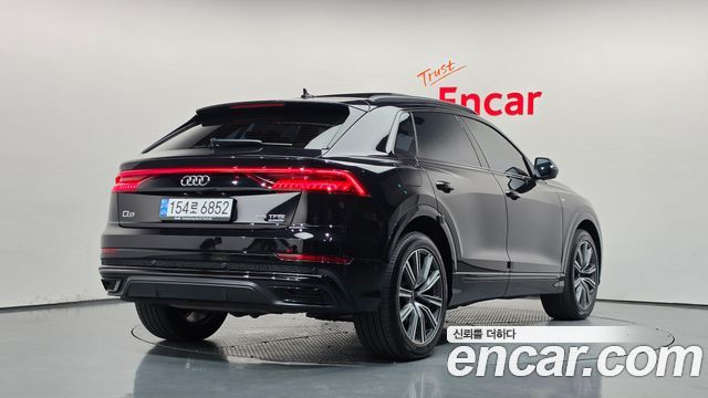 Audi Q8 2021 — photo 2