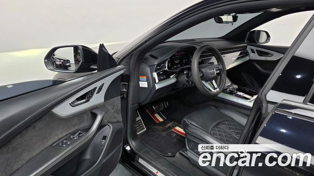 Audi Q8 2021 — photo 13